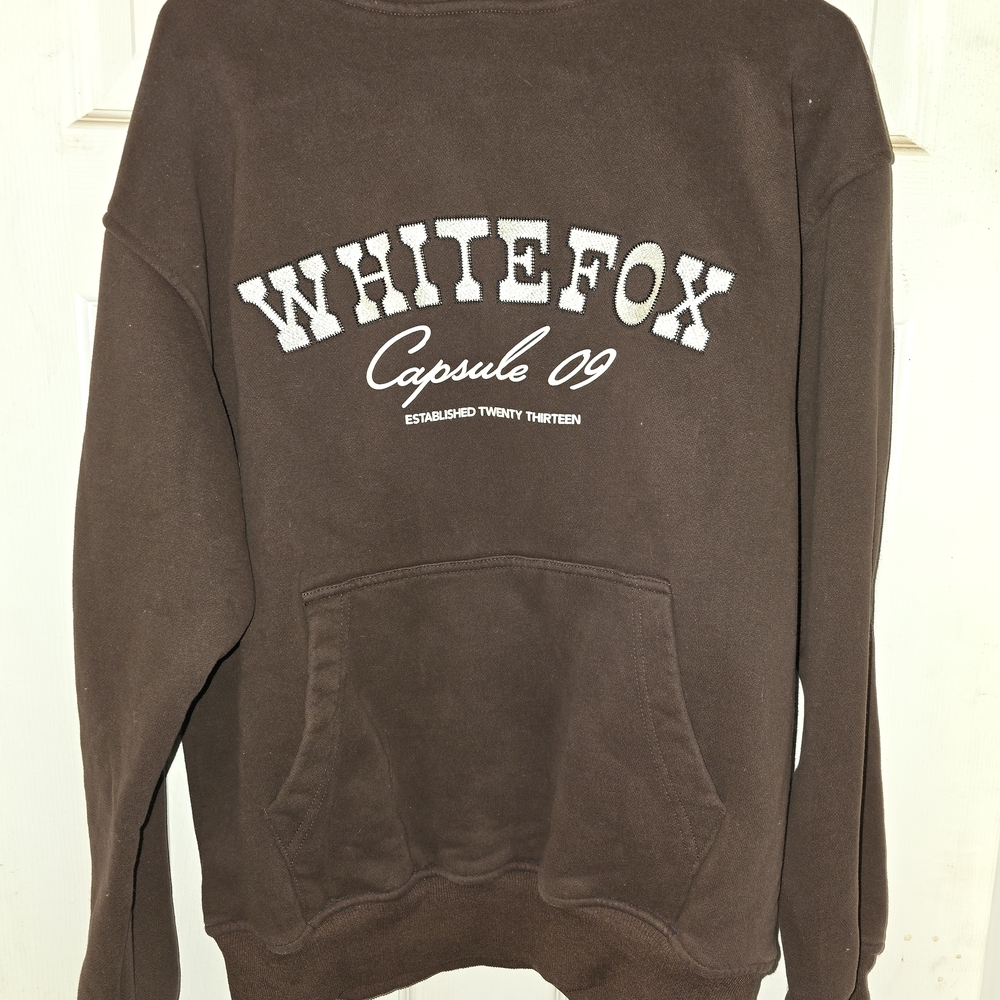#391 White Fox Boutique Brown Sweatshirt